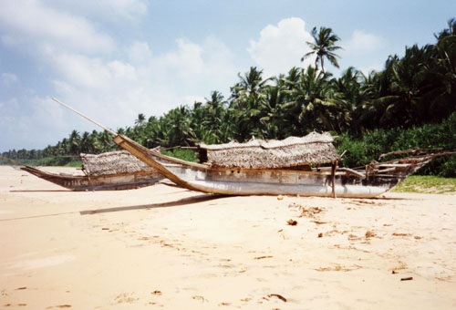 Sri Lanka Pauschalreise Strandurlaub Bentota Rundreise Sri Lanka Kandy Dambulla Hoehlentempel Sigiriya Fresken Colombo