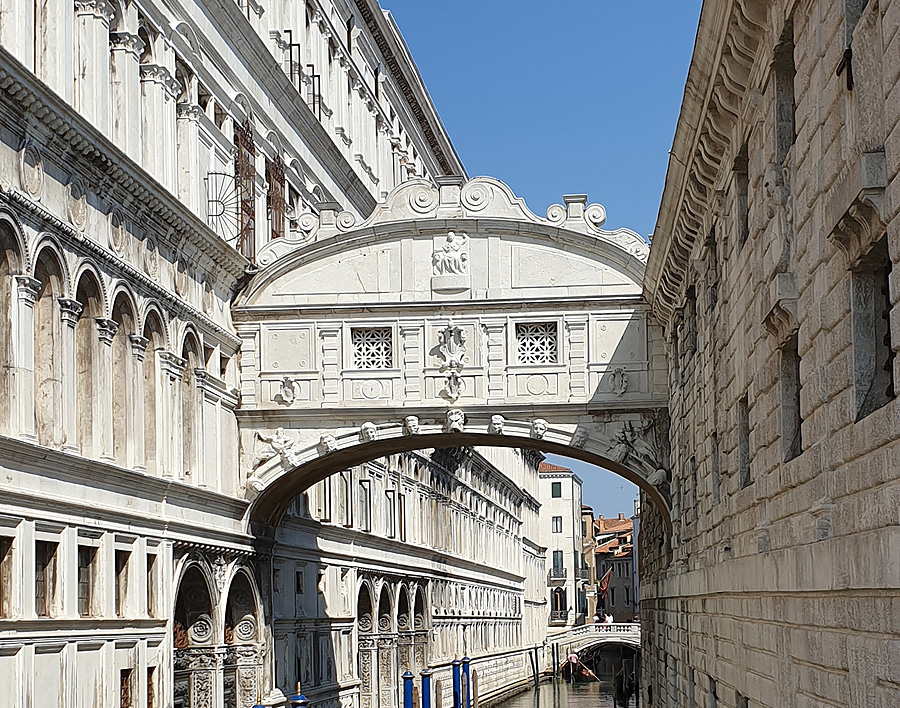 Seufzerbrücke in Venedig